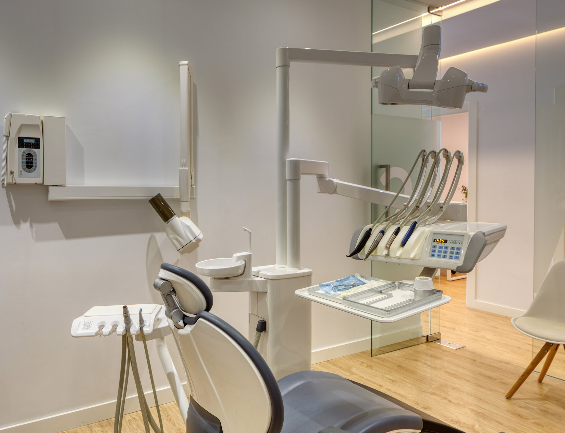 Dentist in CA